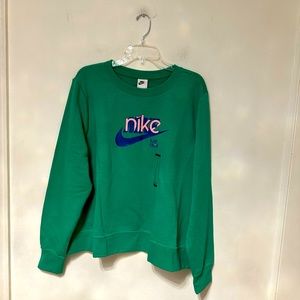 New Women Nike sweatshirt size 1X